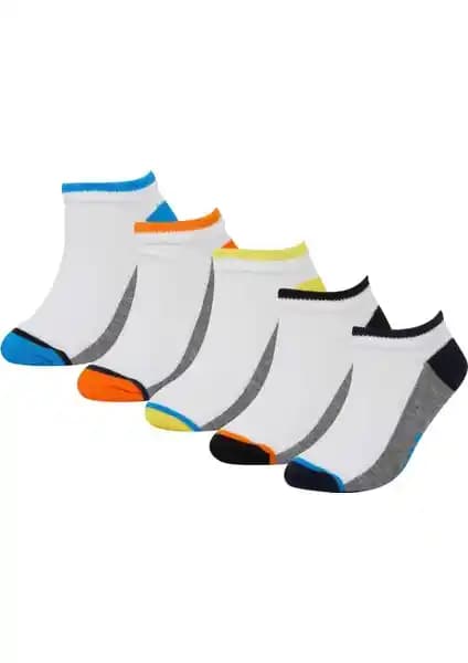 DeFacto Erkek Çocuk Patik Çorapları Karşılaştırması: Konfor ve Tasarımda Farklı Yaklaşımlar