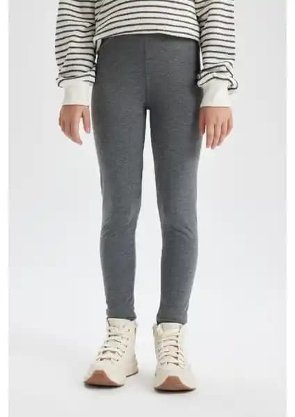 DeFacto ve İncili Kışlık Çocuk Tayt Setleri Karşılaştırması ve Özellikleri