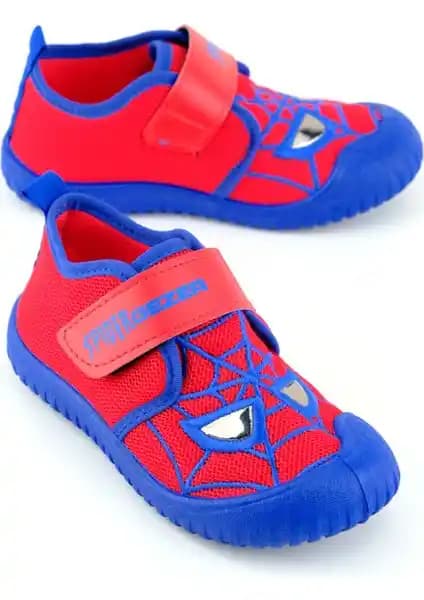 Gezer ve Tonny Black Çocuk Ayakkabıları Karşılaştırması: Konfor, Tasarım ve Kullanım Özellikleri