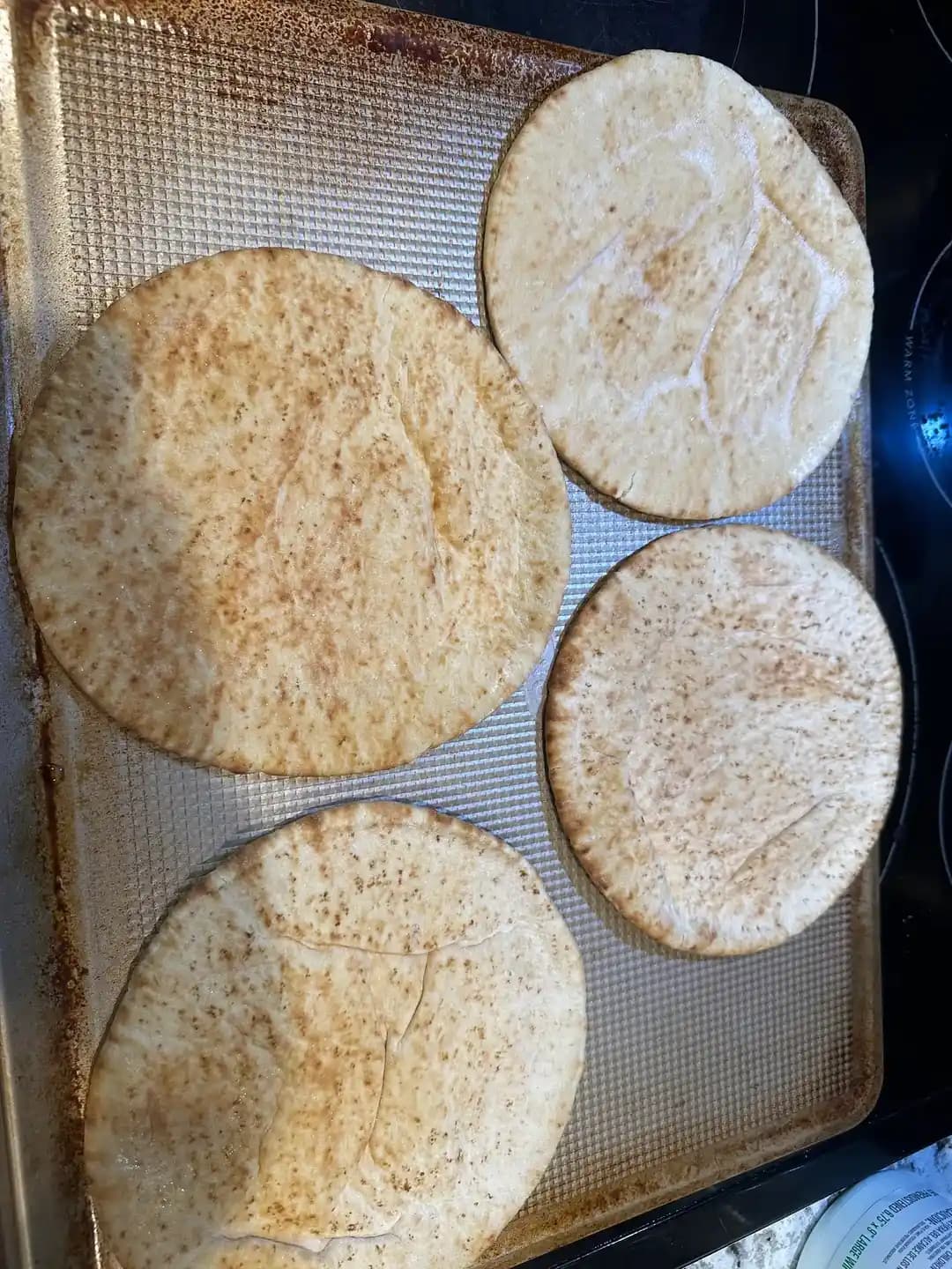 Ev Yapımı Kişisel Pide Pizzalar: Ekonomik ve Pratik Tariflerle Lezzetli Seçenekler