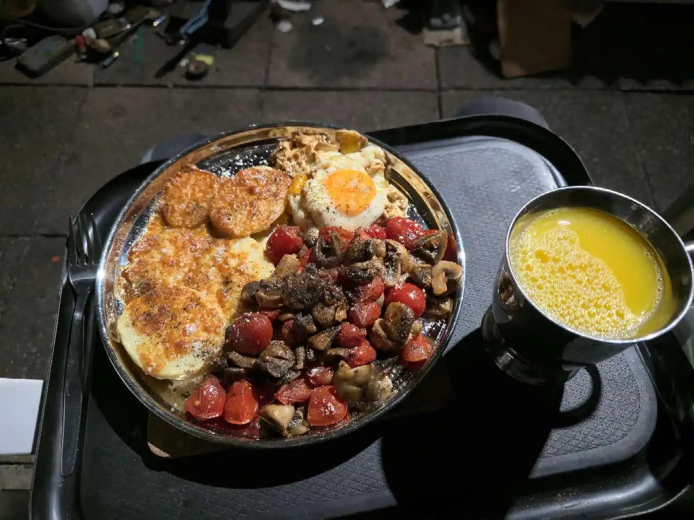 Yaklaşık 3 Dolarla Hazırlanan Ekonomik ve Besleyici Kahvaltı Seçeneği