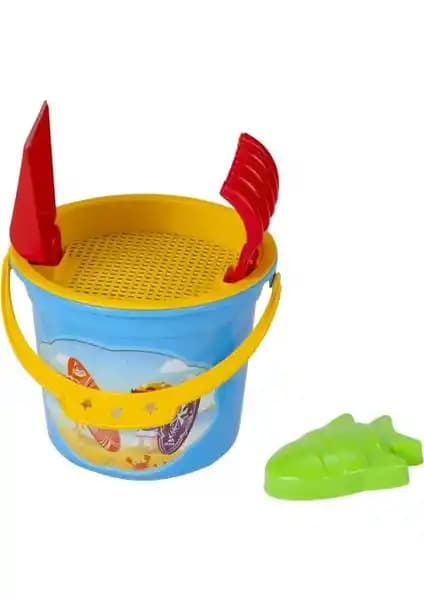 Çocuklar İçin Kum ve Plaj Oyun Setleri Karşılaştırması Güçlü Toys ve Let's Be Child Ürünleri