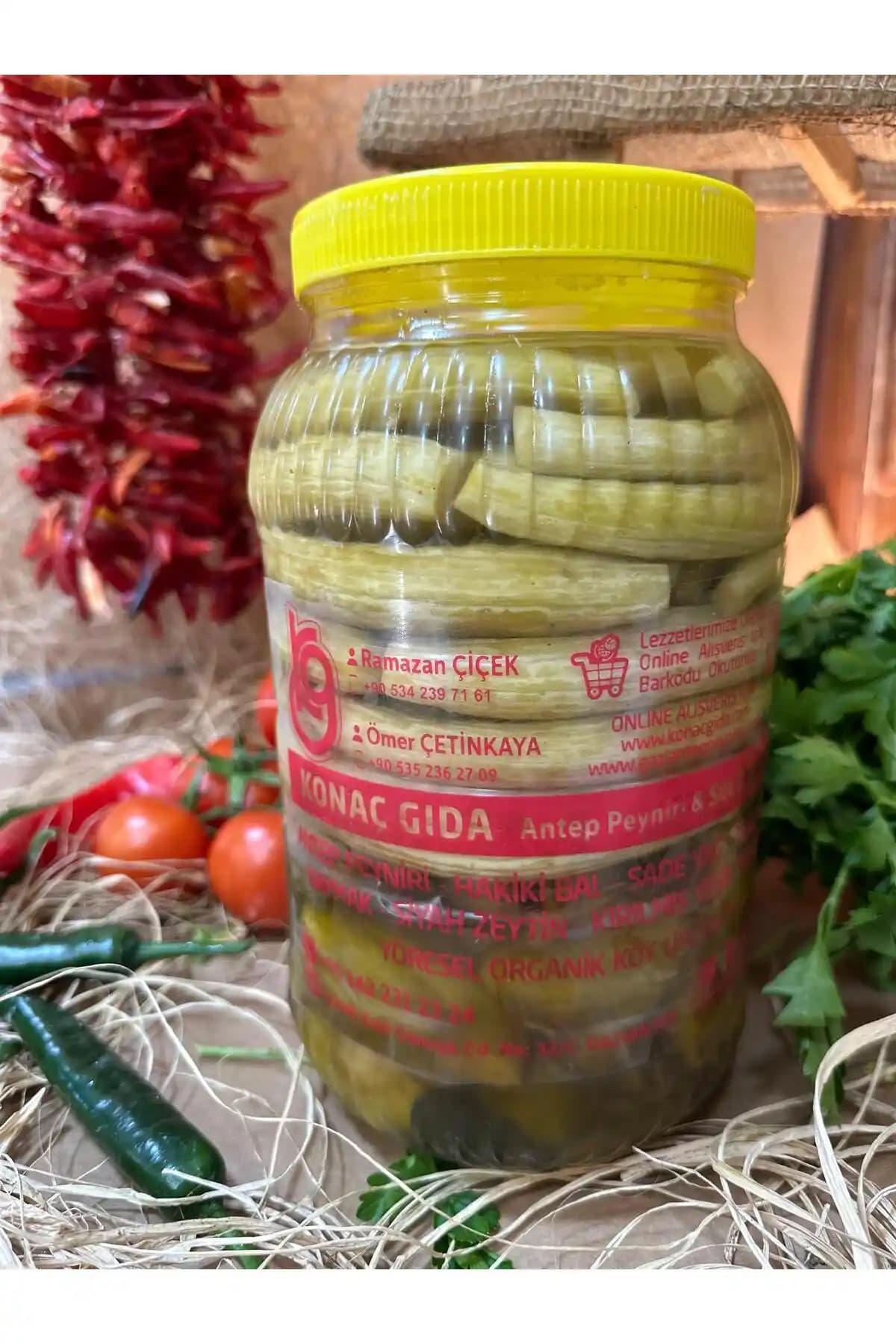 Antep Usulü Ev Yapımı Karışık Biber ve Acur Turşusu 5 Kg ile Lezzetli ve Geleneksel Tatlar