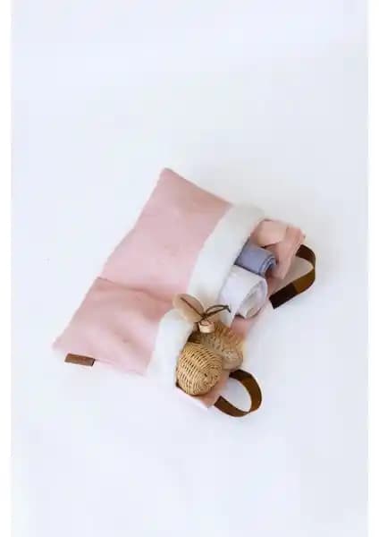 Bebek Bakım Organizerleri Karşılaştırması: Hamur Pratik Askı ve Mordesign Çanta Özellikleri