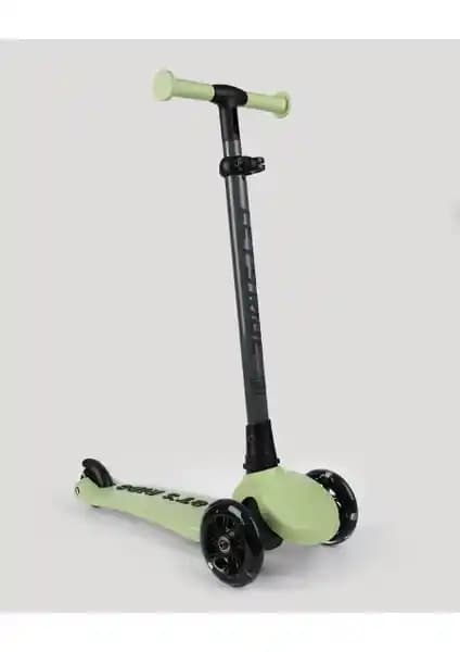 Çocuklar İçin Güvenli ve Pratik Katlanabilir 3 Tekerlekli Scooter Tanıtımı