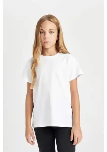 DeFacto ve Tuffy Daisy Kız Çocuk Tişörtleri Karşılaştırması ve Özellikleri