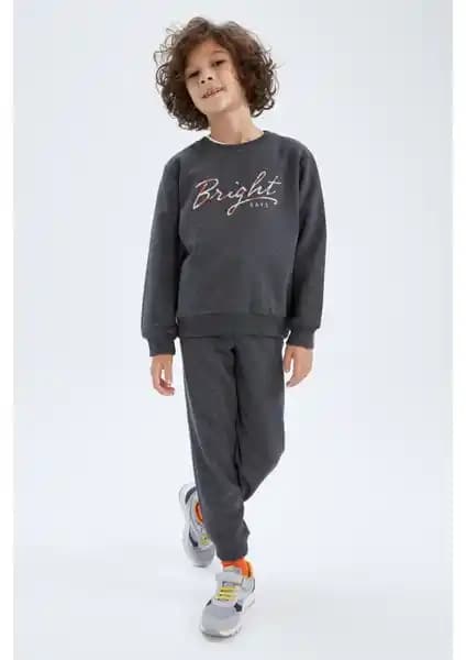 DeFacto ve U.S. Polo Assn. Erkek Çocuk Giyim Karşılaştırması: Özellikler ve Kullanıcı Yorumları