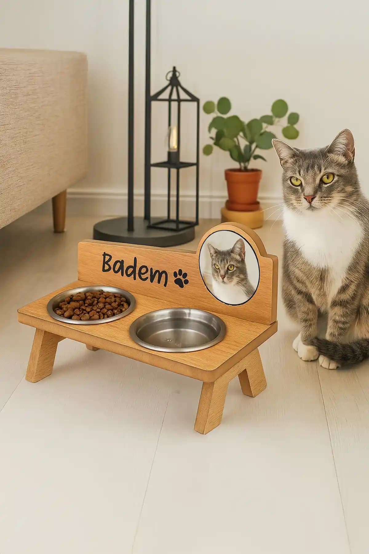 Dekoliva Fotoğraflı İsme Özel Çelik Kaseli Kedi Mama Kabı – Estetik ve Fonksiyonel Tasarım