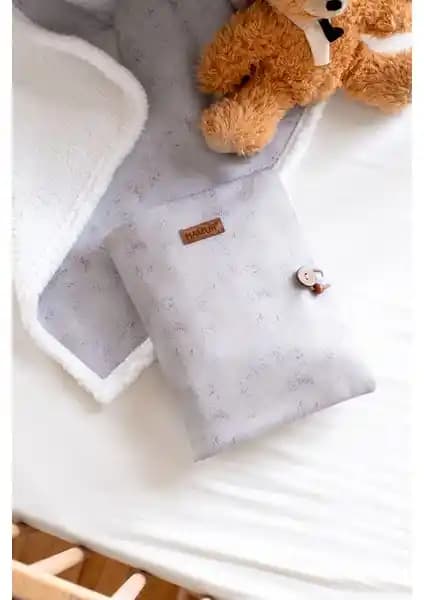 Hamur Anne ve Kiwi Coolbag Bebek Bakım Çantalarının Karşılaştırması ve Özellikleri