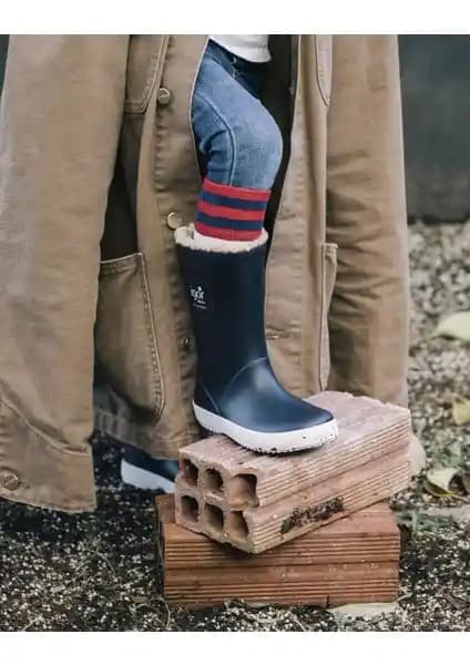 İgor W10207-003 Splash Nautıco ve Muggo Nixie Çocuk Botları Karşılaştırması