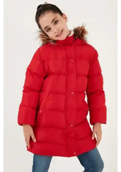 Lela Kız Çocuk Montları Karşılaştırması: Suni Kürklü ve Peluş Astarlı Modeller