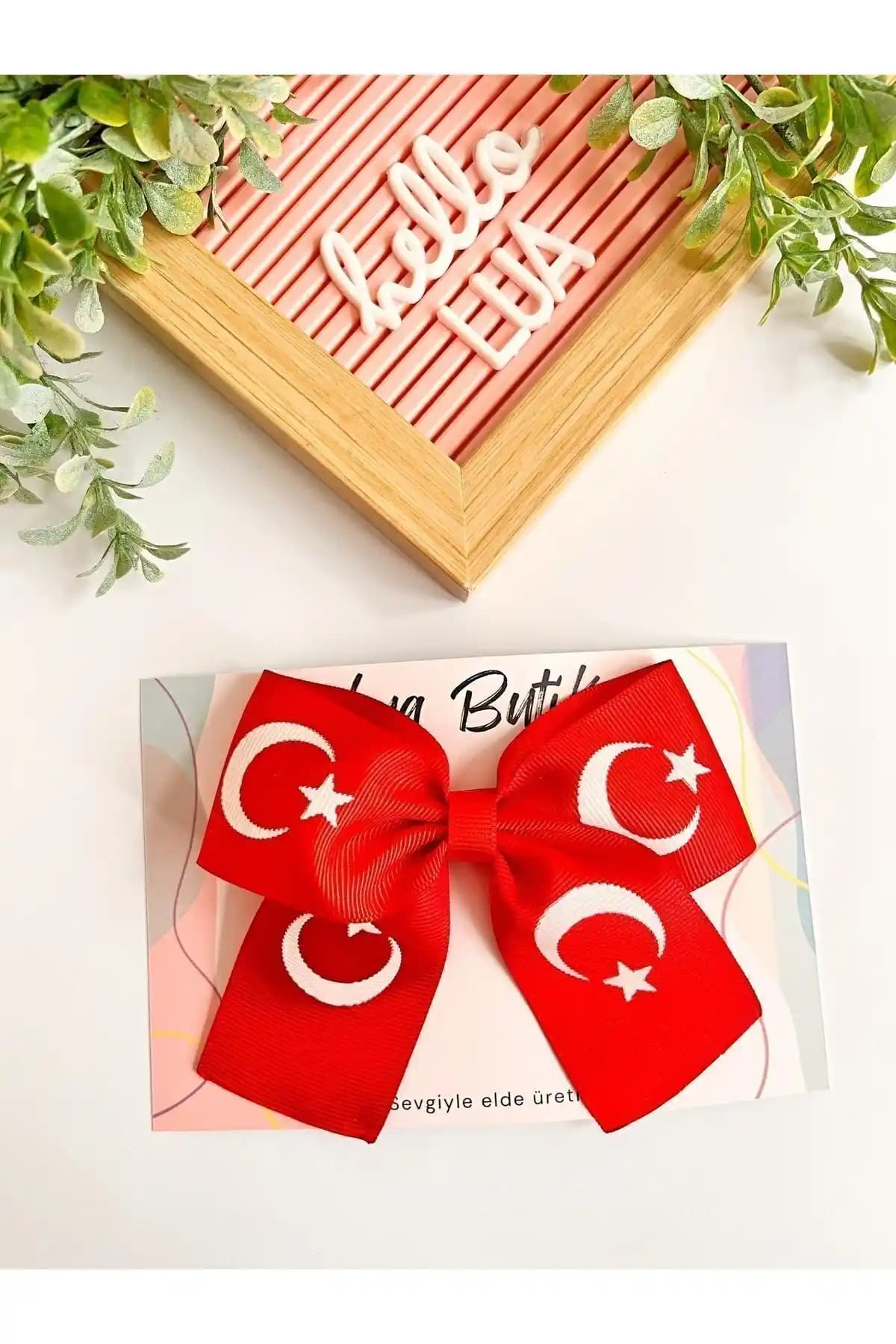 Lua Butik 23 Nisan Bayrak Desenli El Yapımı Çocuk Saç Tokası ve Aksesuarı