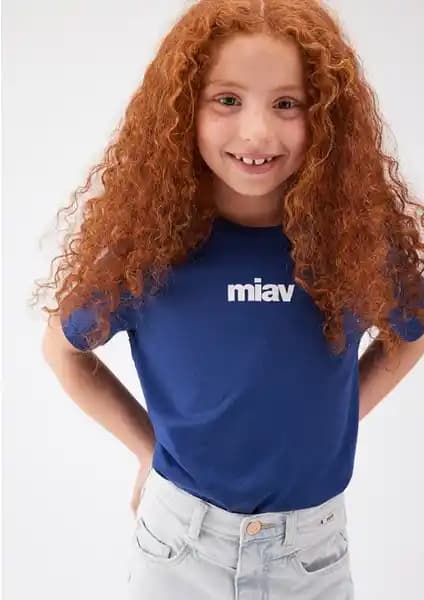 Mavi Miav Baskılı Mavi Çocuk Tişörtü: Şık ve Rahat Günlük Giyim Seçeneği