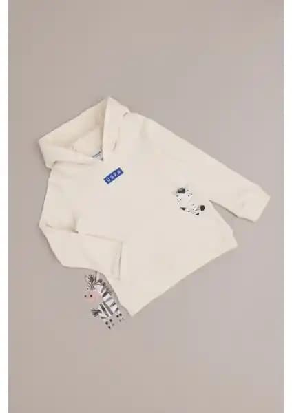 U.S. Polo Assn. Erkek Çocuk Sweatshirtleri Karşılaştırması Krem ve Mor Modellerin Özellikleri