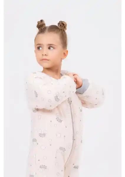 Çocuklar İçin Kışlık Uyku Tulumu Karşılaştırması: Cantoy ve Mini Kiti Ürünlerinin Özellikleri ve Kullanıcı Yorumları