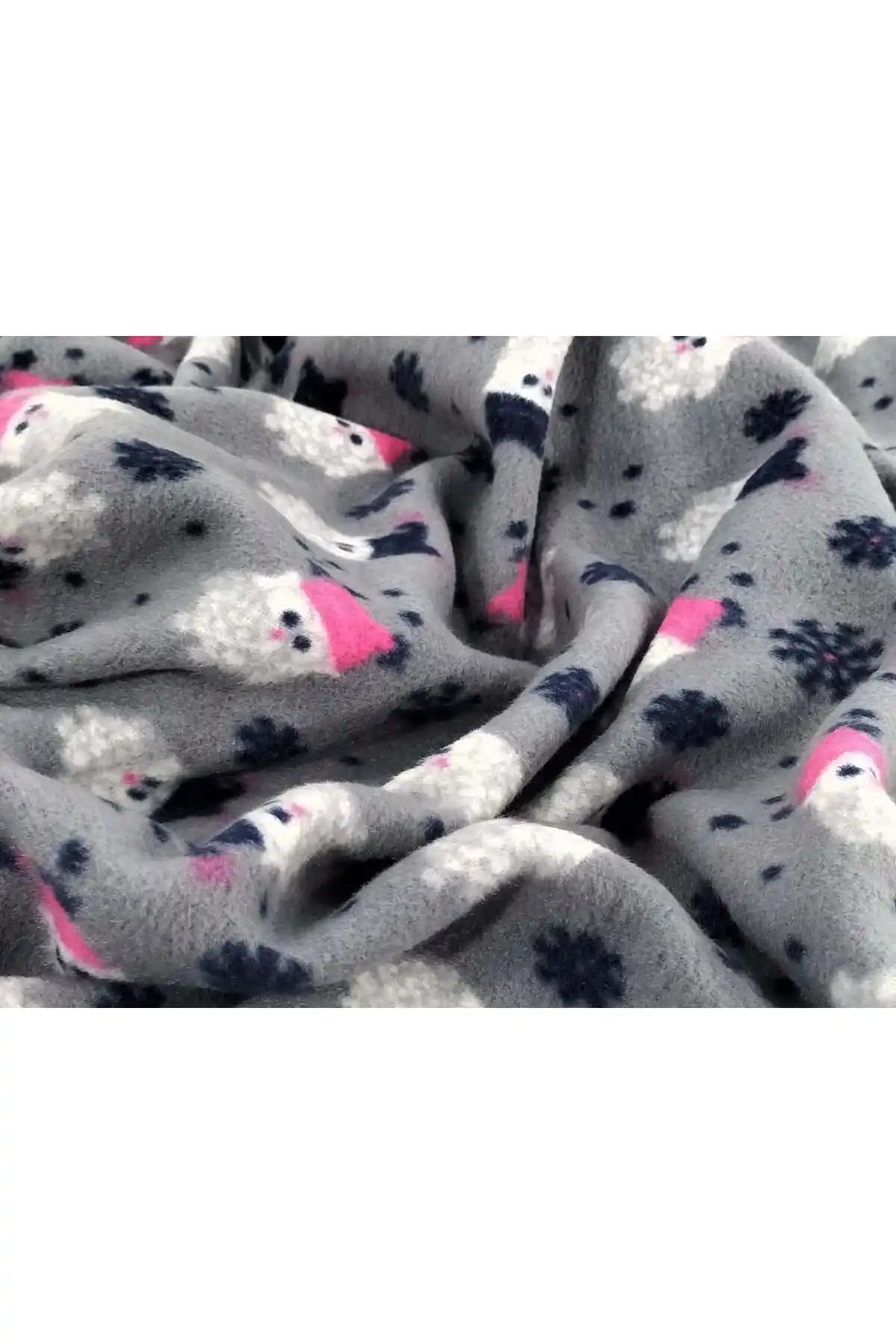 Ecottonworks Kedi ve Köpek Polar Battaniyesi: Konfor ve Dayanıklılık Sunan Evcil Hayvan Ürünü