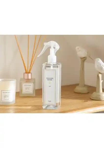 English Home 400 ml Yumuşak Keten Oda Spreyi Ferahlatıcı ve Hafif Koku ile Ev Atmosferini Yenile