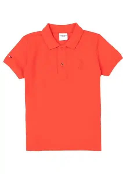 U.S. Polo Assn. Erkek Çocuk Tişörtleri Karşılaştırması: Kırmızı ve Lacivert Modellerin Özellikleri ve Kullanıcı Yorumları