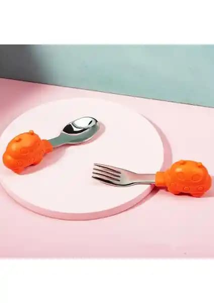 Yongtai Bebek Eğitim Kaşığı ile Baby Jem Paslanmaz Çelik Seti Karşılaştırması