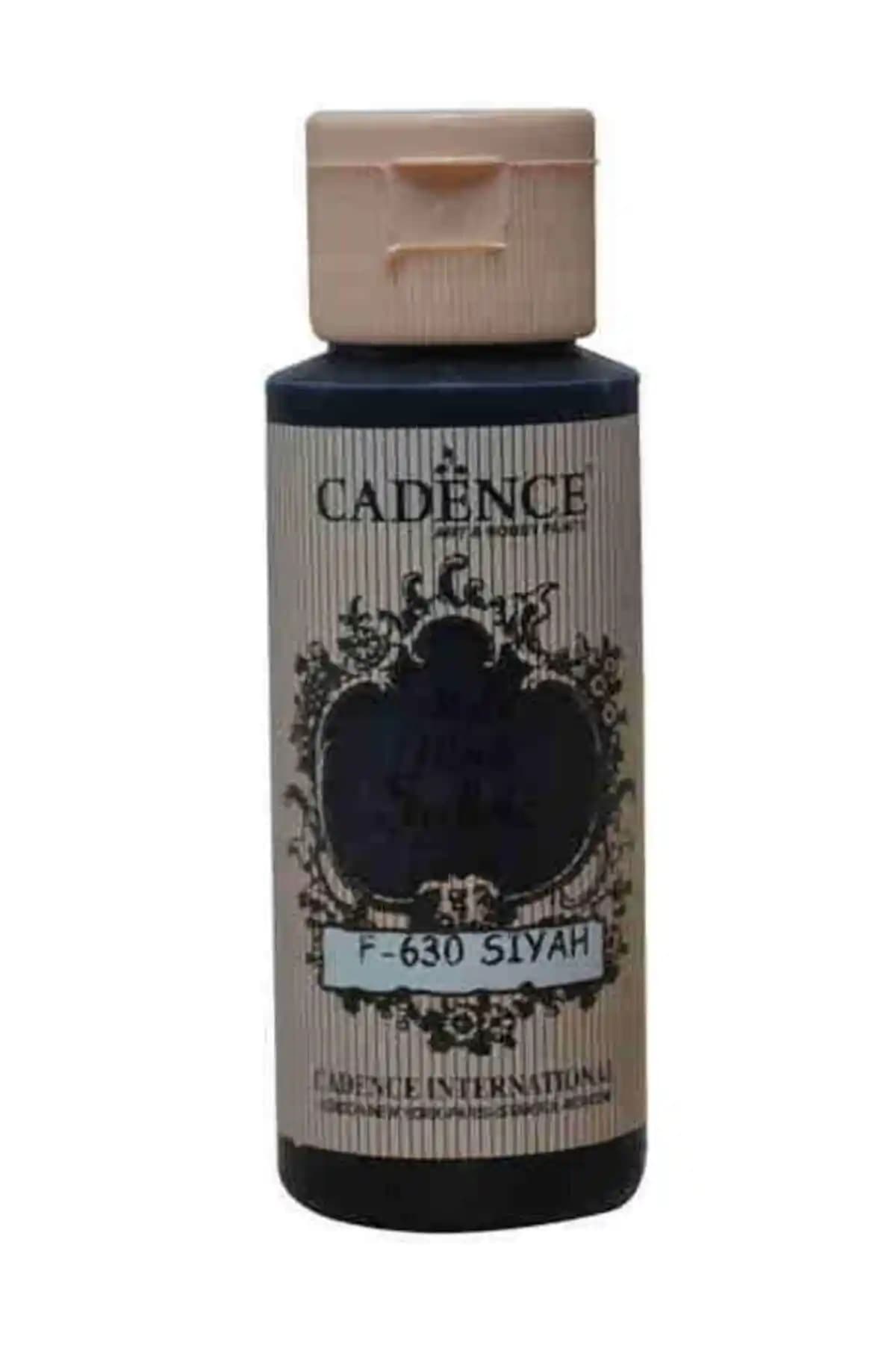 Cadence F-630 ve Viktoria Boya Siyah Kumaş Boyası Karşılaştırması