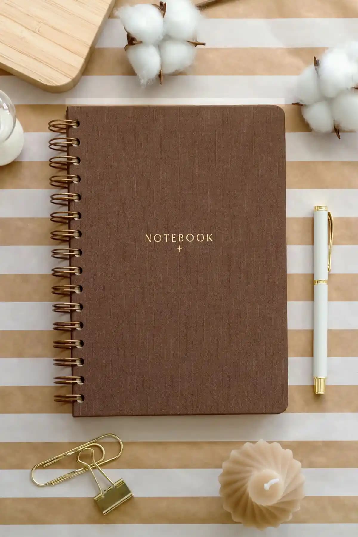 Matt Notebook A5 Spiralli Keten Not Defteri Şık ve Dayanıklı Tasarımıyla Kullanışlı Bir Yazım Arkadaşı