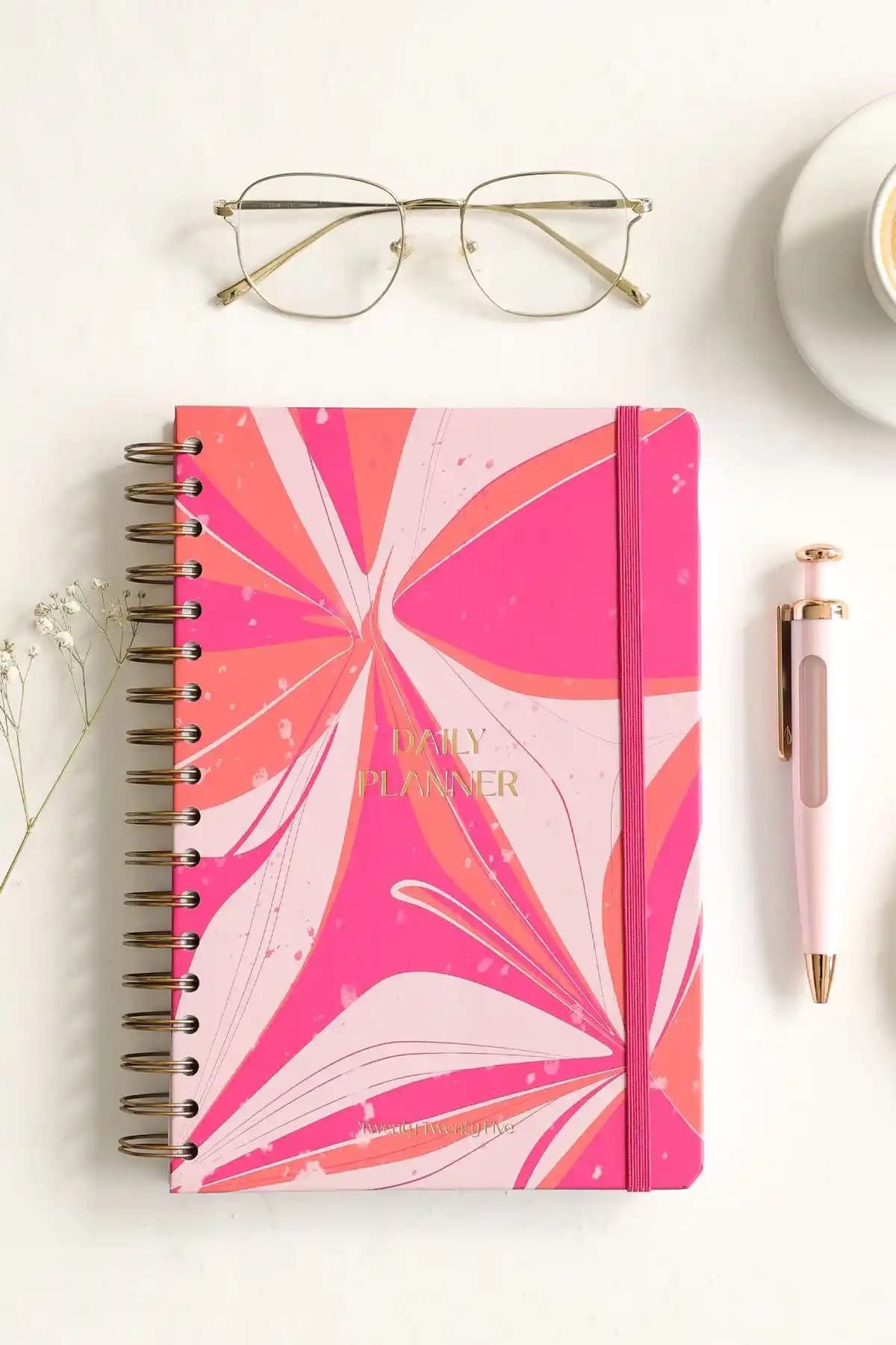 Matt Notebook ve Victoria's Journals Ajanda Karşılaştırması 2024-2025 Yılları için uygun seçenekler
