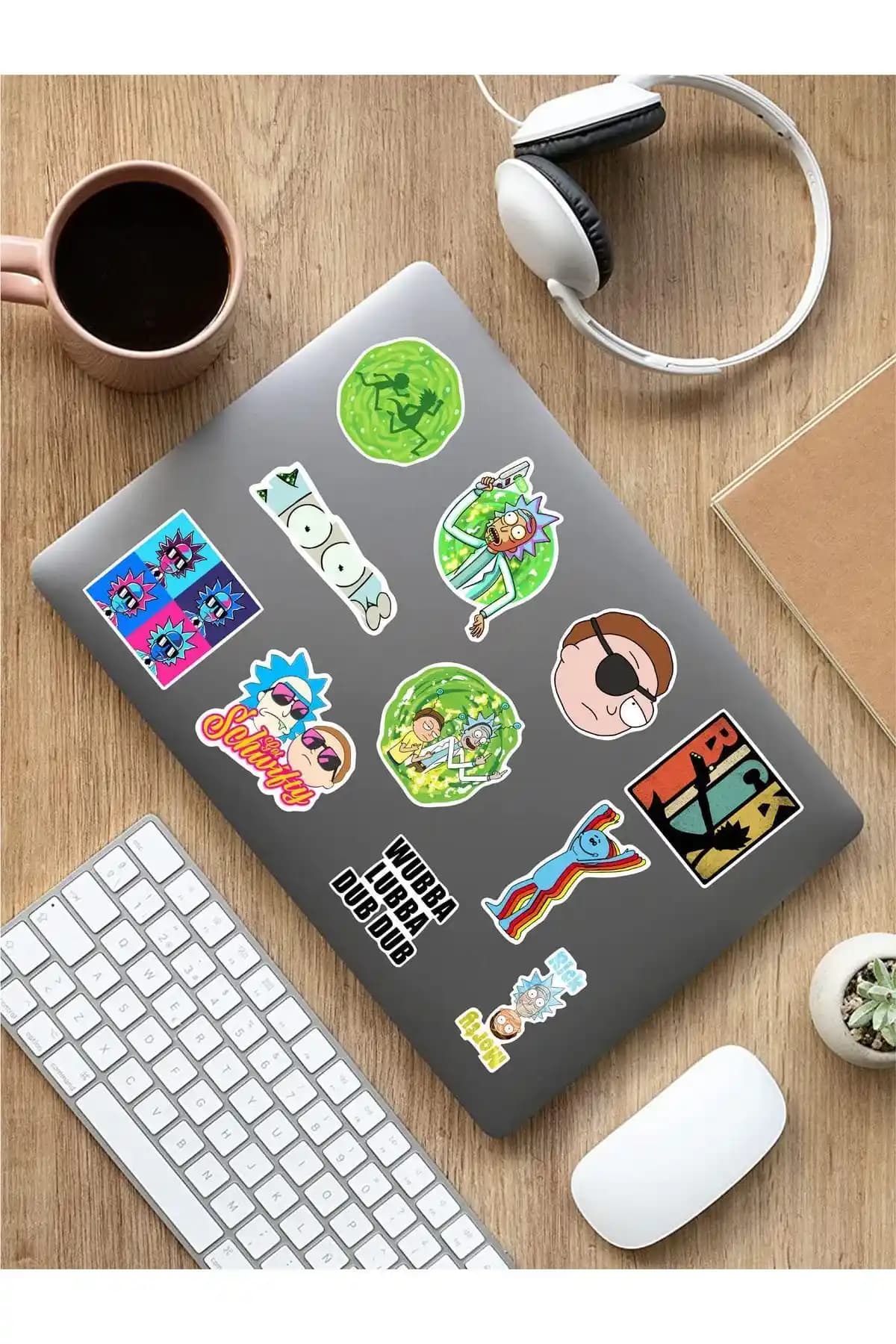 Ricky ve Morty Temalı AR Sticker Notebook ve Tablet Çıkartma Seti Yüksek Kaliteli Dekorasyon
