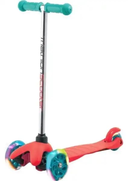 Cvs Triathlon 7 Renk LED Işıklı Tekerlekli Scooter Kırmızı – Çocuklar İçin Güvenli ve Eğlenceli Oyuncak