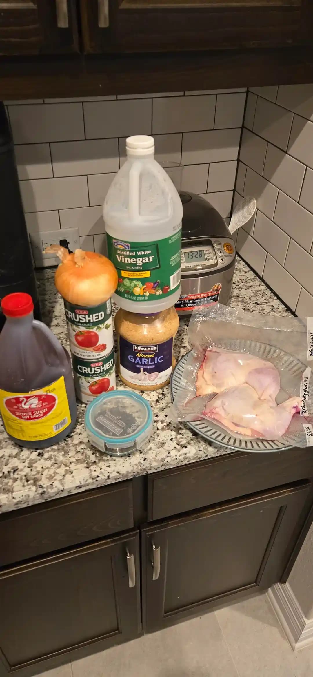 Ekonomik ve Lezzetli Filipino Adobo Tarifi: İki Kişilik Akşam Yemeği 6 Dolar Altında