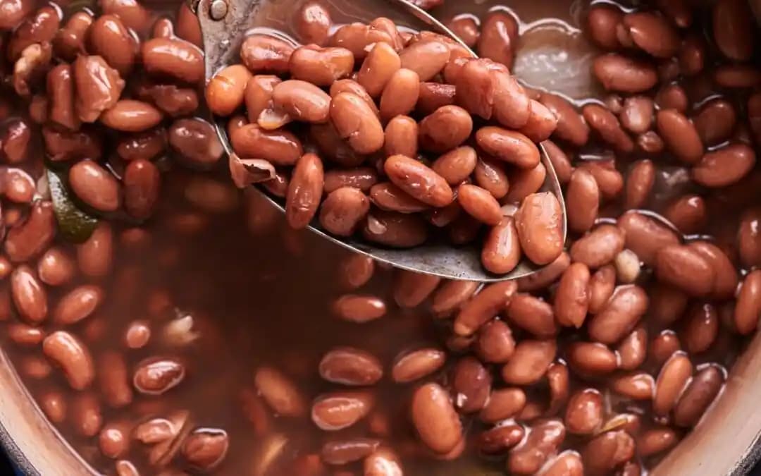 25 Pound Pinto Fasulyesi: Saklama Yöntemleri ve Çeşitli Tariflerle Kullanımı