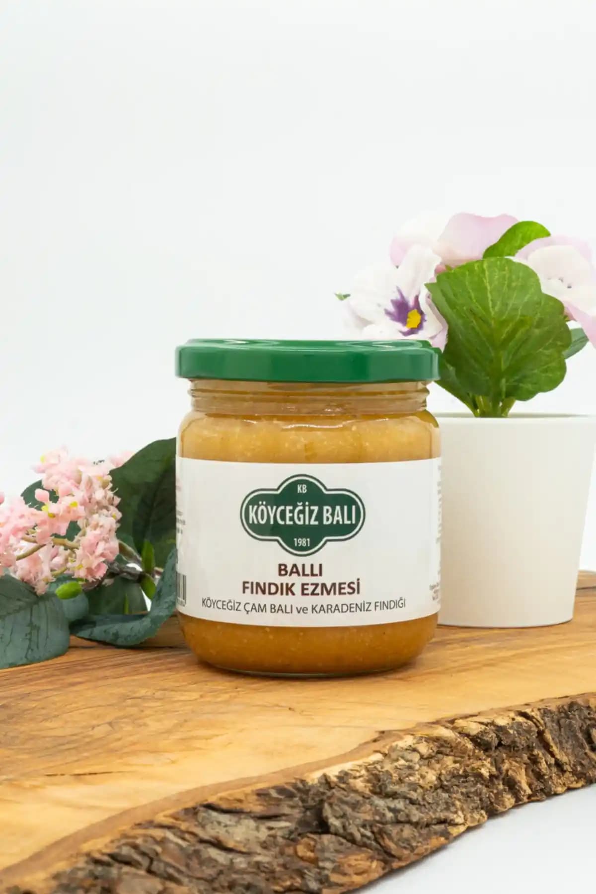 Köyceğiz Balı ve Fındık Ezmesi: Doğal ve Katkısız Sağlıklı Lezzet Alternatifi