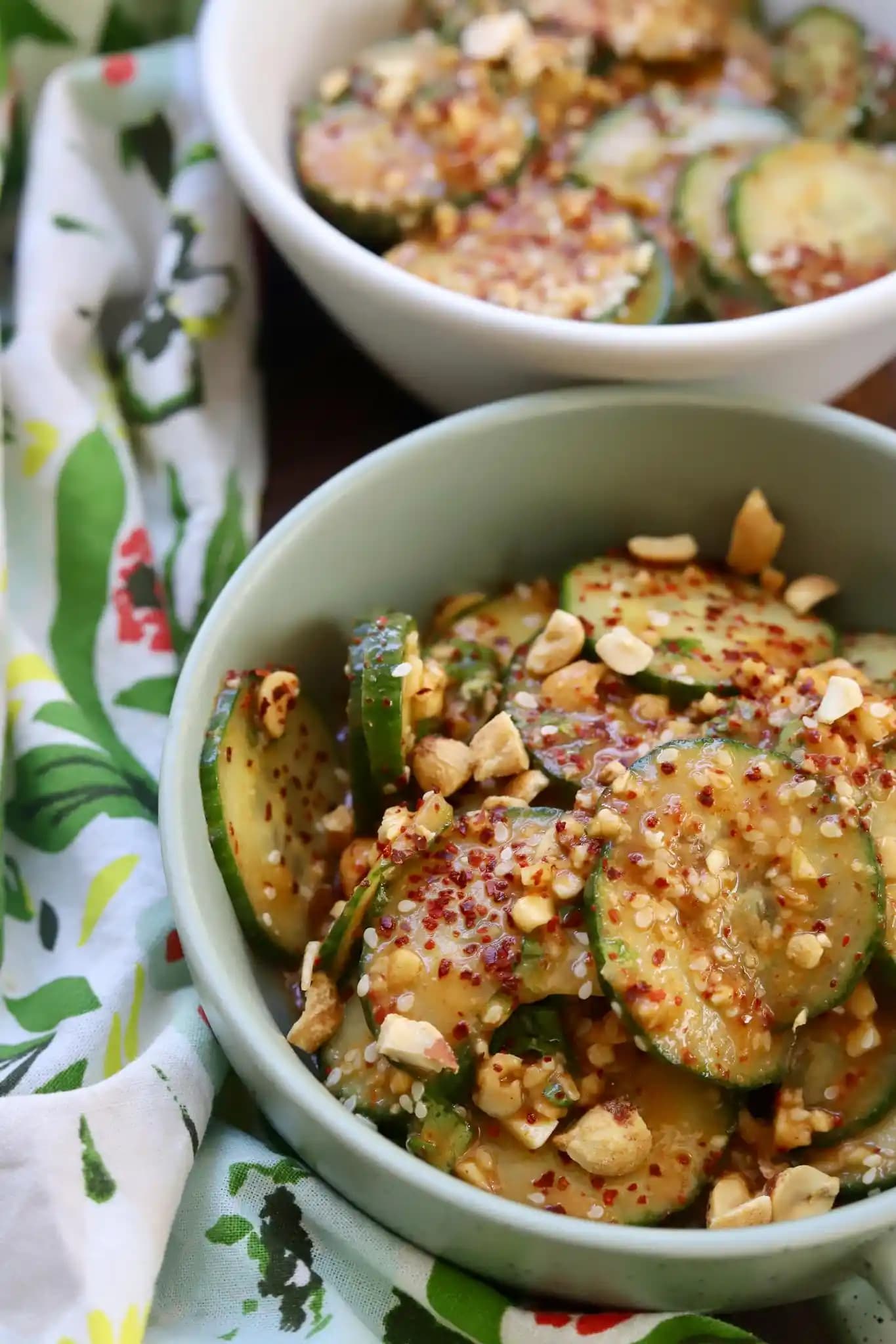 Kremalı Fıstık Ezmeli Salatalık Salatası: Asya Esintili Pratik Tarif