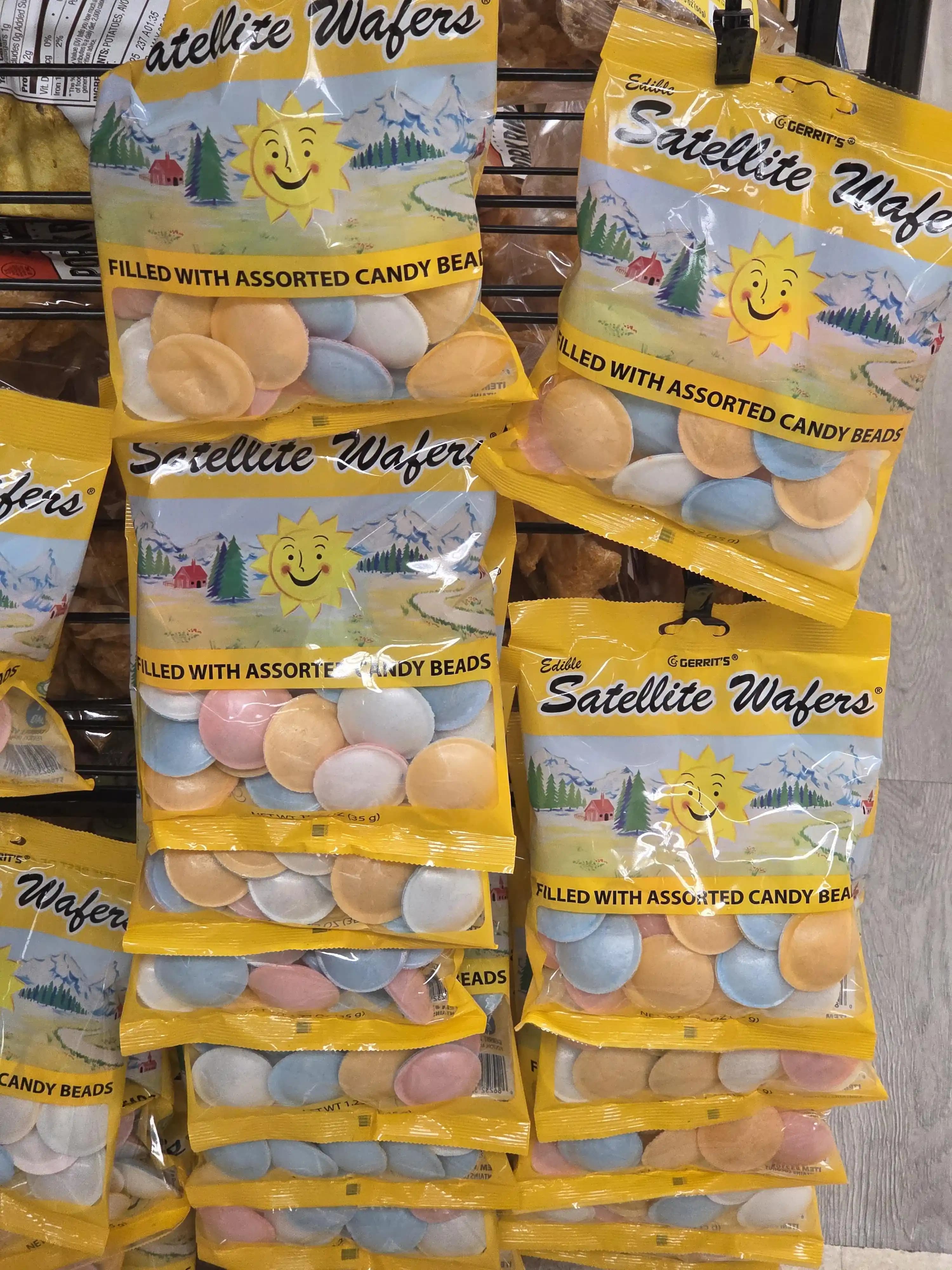 Satellite Wafers: İnce Yapısı ve Farklı Tat Algılarıyla Şekerleme İncelemesi