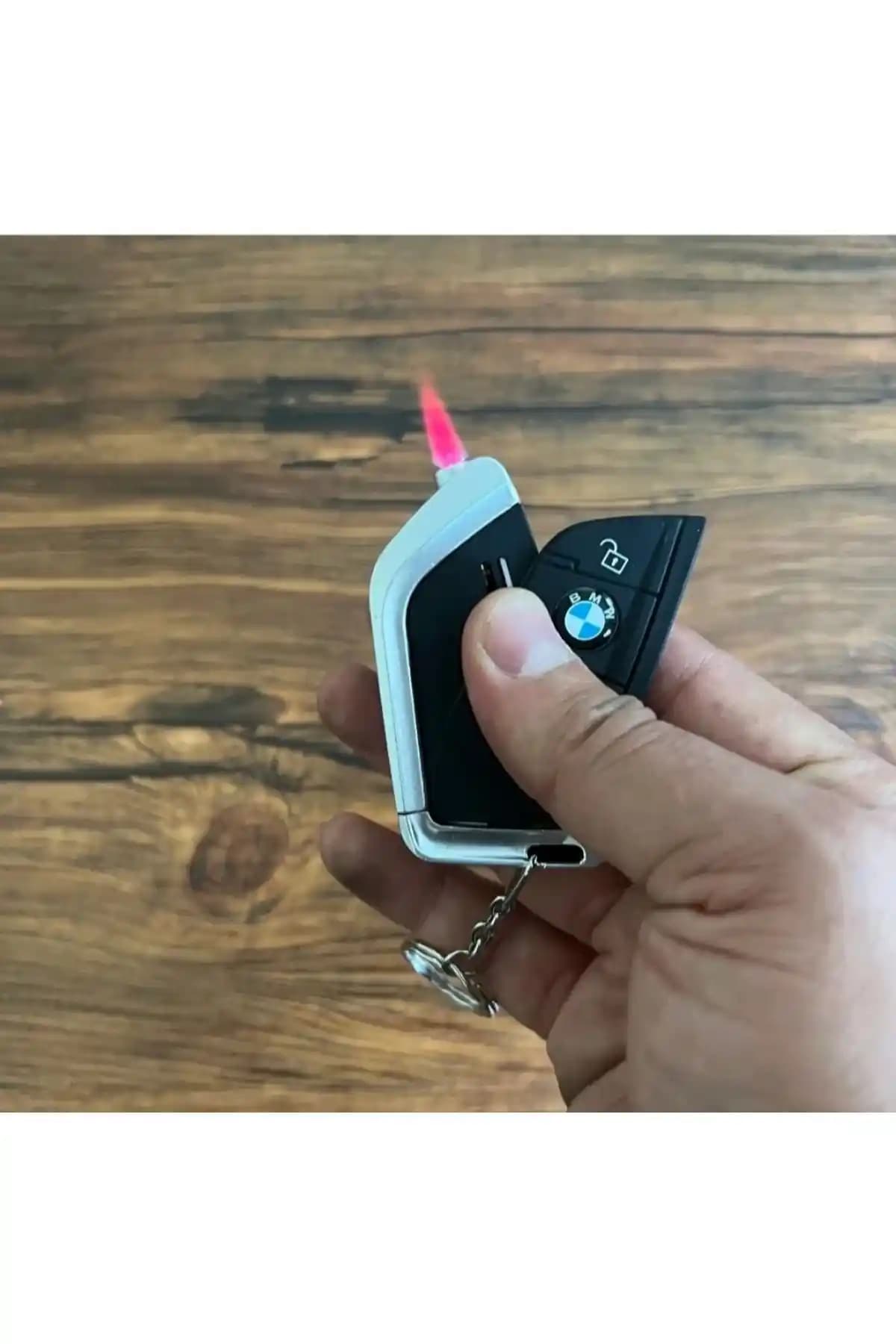 Hızıroğulları BMW Logolu Araba Kumandası Figürlü Işıklı Alevli Turbo Çakmak Anahtarlık İncelemesi