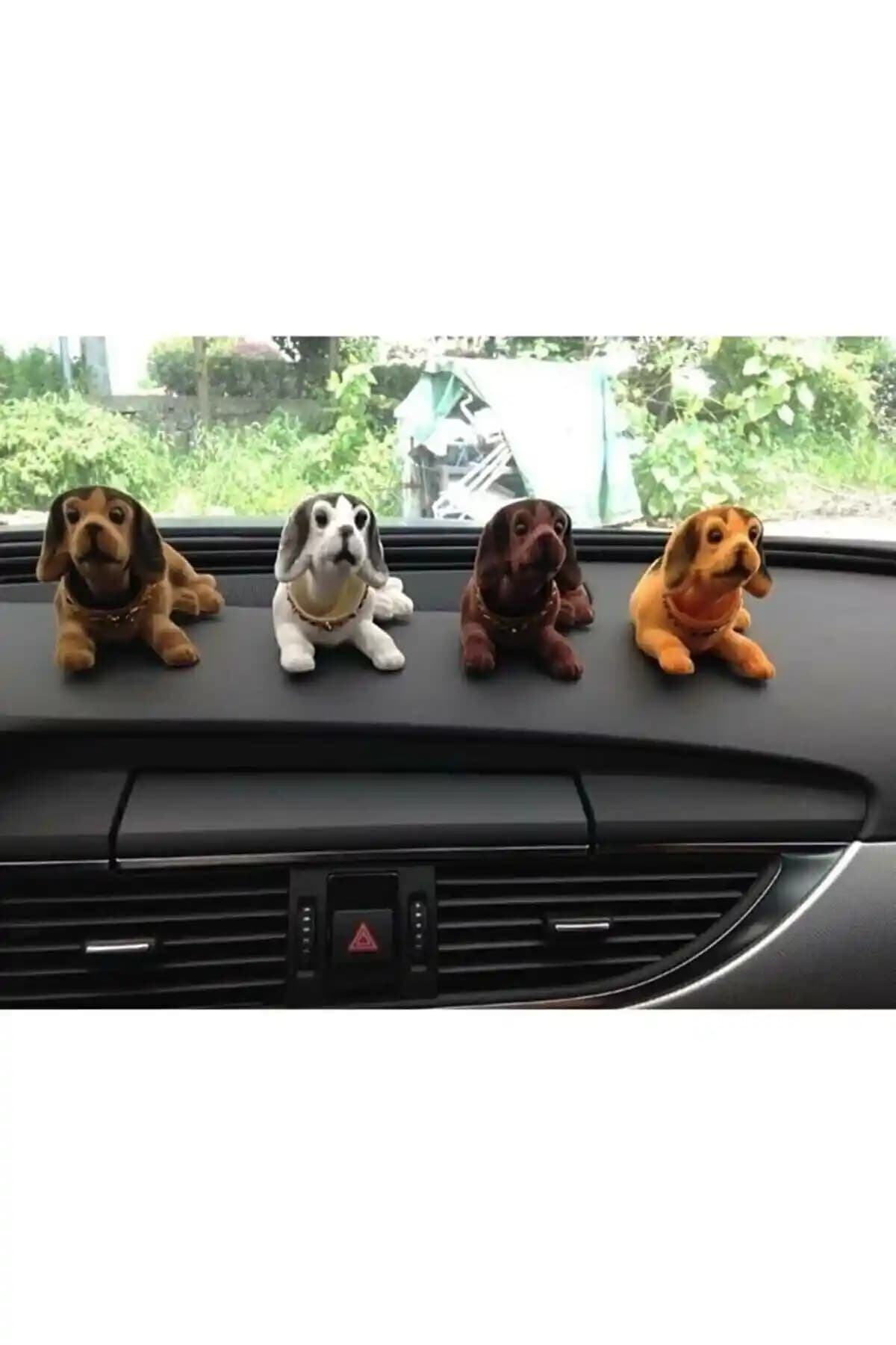 Shem Kafa Sallayan Köpek Araç İçi Aksesuarlar: Nostaljik Modern Dekor Yol Arkadaşı