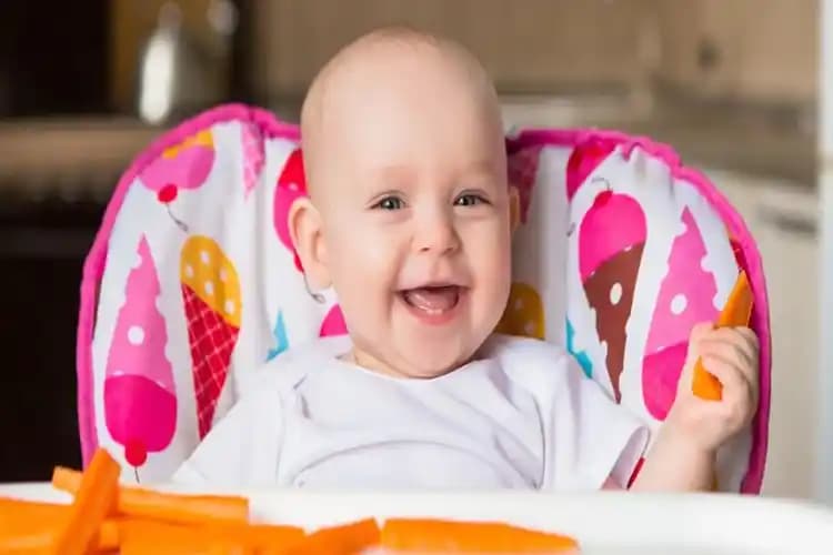 6 Aylık Bebekler İçin Balık Tüketimi: Güvenli ve Besleyici Yaklaşımlar