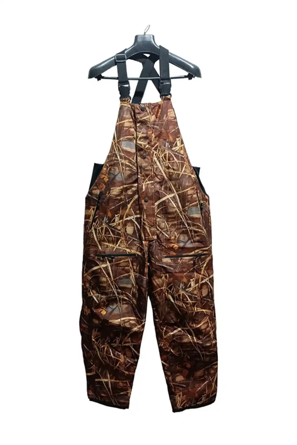 Avcı Tulumu: Doğayla Uyum İçinde Güvenli ve Konforlu Bir Deneyim Sağlayan Ekipman