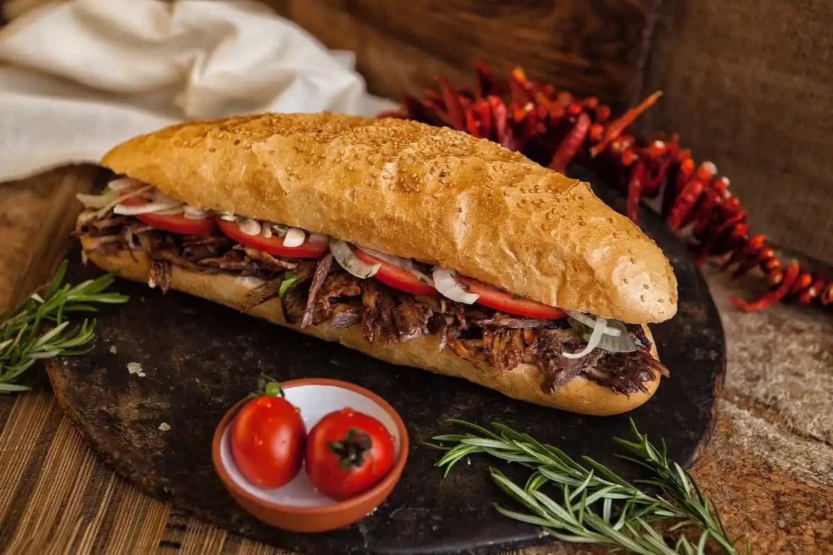 Ekmek Arası Ürünleri ve Kullanım Alanları: Çeşitleri, Trendleri ve Güncel Gelişmeler