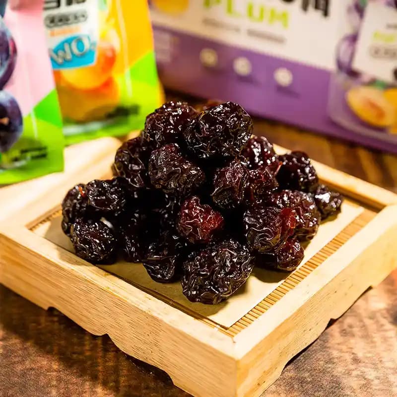 Ekşi Kuru Meyveler: Sağlık ve Lezzetin Buluştuğu Doğal Atıştırmalıklar