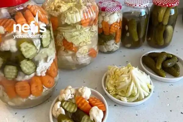 Evde Hal Turşusu Kurma Rehberi: Temel Bilgiler ve Dikkat Edilmesi Gerekenler