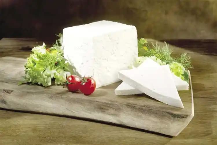 Süzme Peynir ve Beyaz Peynir Arasındaki Farklar ve Kullanım Alanları Analizi