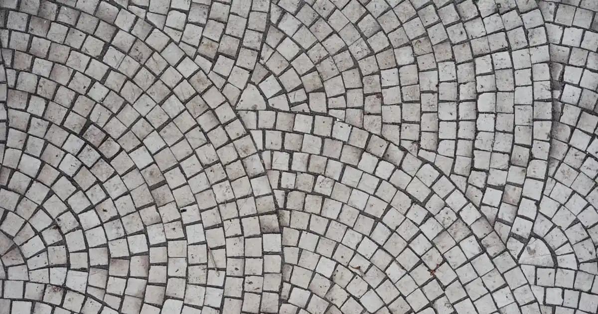 Araç Dengelemesi İçin Süpermarketlerde Bulunan Balans Kurşunu Malzemeleri
