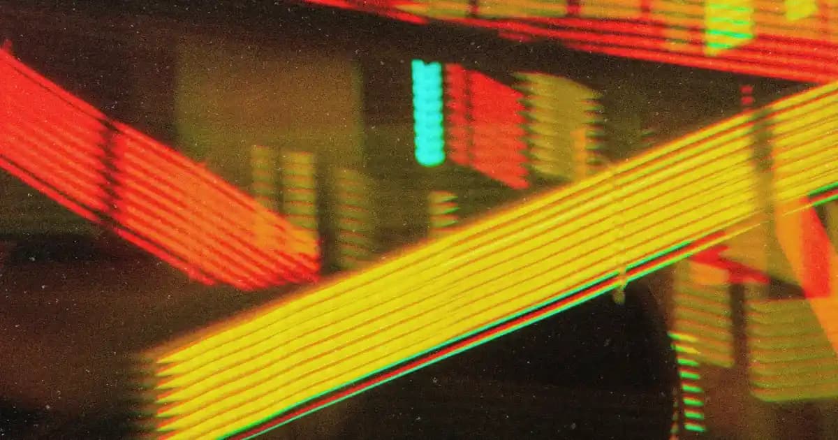 Brown Mountain Parfümü: Doğadan İlham Alan Sıcak ve Gizemli Uniseks Koku