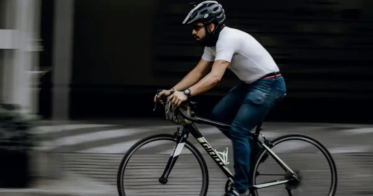 2025'te Collax 30 Flakon Yan Etkileri: Cildinizi Korumanın Altın Kuralları