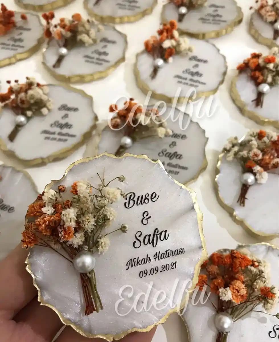 Epoksi Nişan Magnetleri: Dayanıklı, Estetik ve Kişiselleştirilebilir Tasarımlar