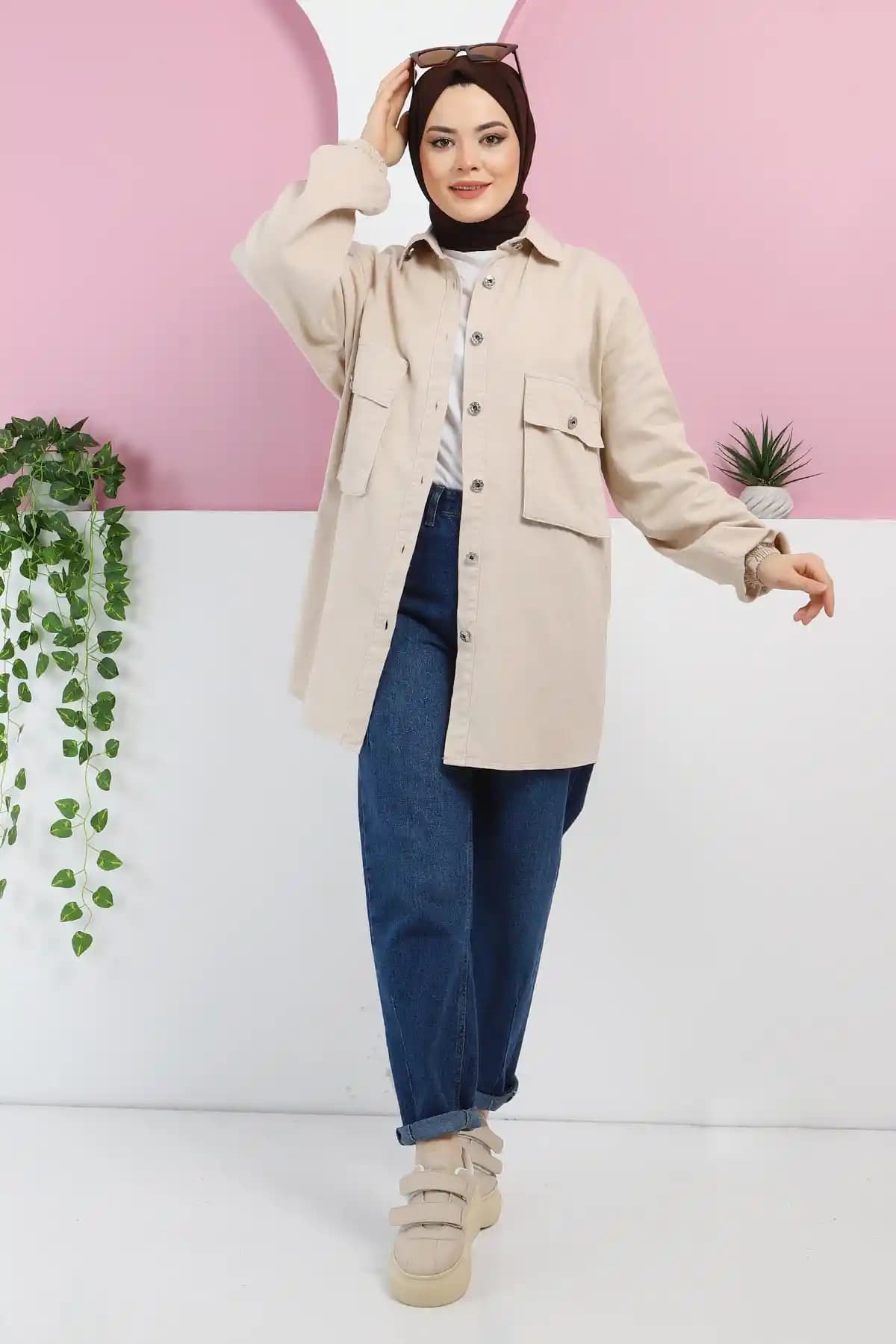 Gömlek ve Ceket Tesettür Kombinasyonlarıyla Şıklık ve Rahatlık Sağlayan Stil Rehberi