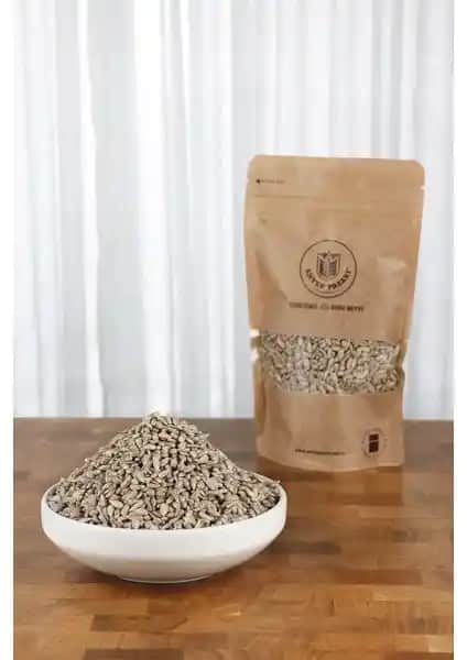 Antep Pazarı ve İpek Değirmen Ay Çekirdeği İçi Karşılaştırması ve Özellikleri