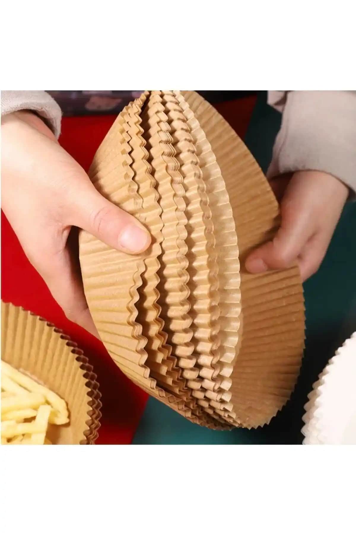 Küçük EW Airfryer Pişirme Kağıdı Seti 50 Adet, Çok Yönlü ve Pratik Mutfak Kullanımı