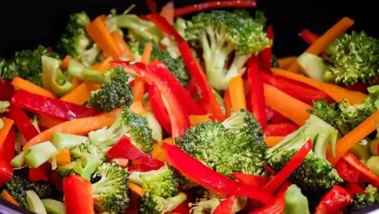 Sebzeleri Lezzetli Hale Getiren Pişirme Teknikleri ve İpuçları