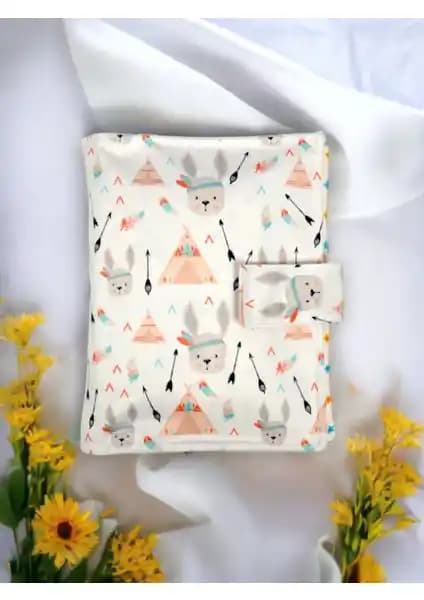 Fulia ve Hamur Anne Bebek Bakım Çantası Karşılaştırması: Malzeme, Boyut ve Kullanım Özellikleri